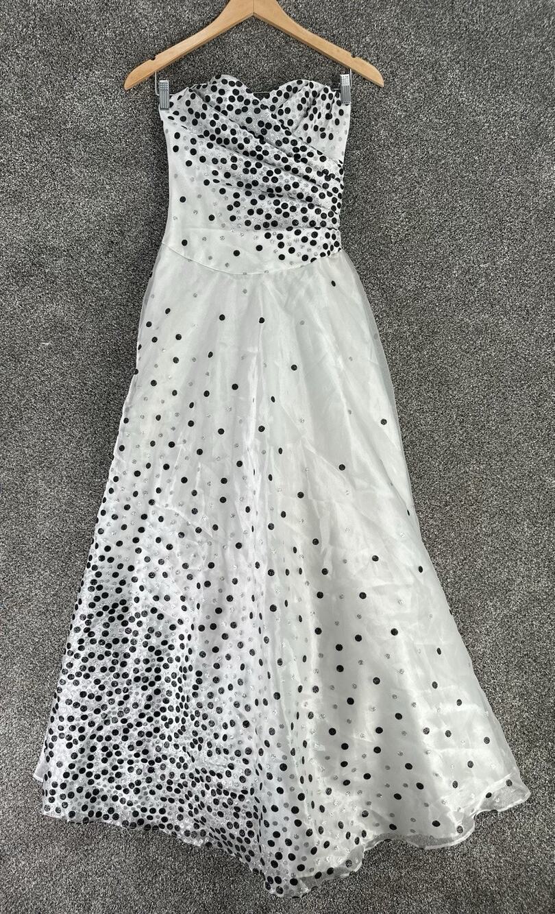 VTG MASQUERADE BLACK WHITE SILVER POLKA DOT HOCO Formal Dress Pageant EUC 3/4